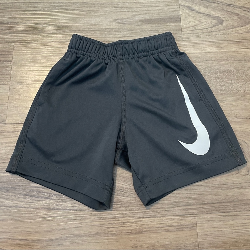 Nike Toddler Boys Performance Shorts Size 2T